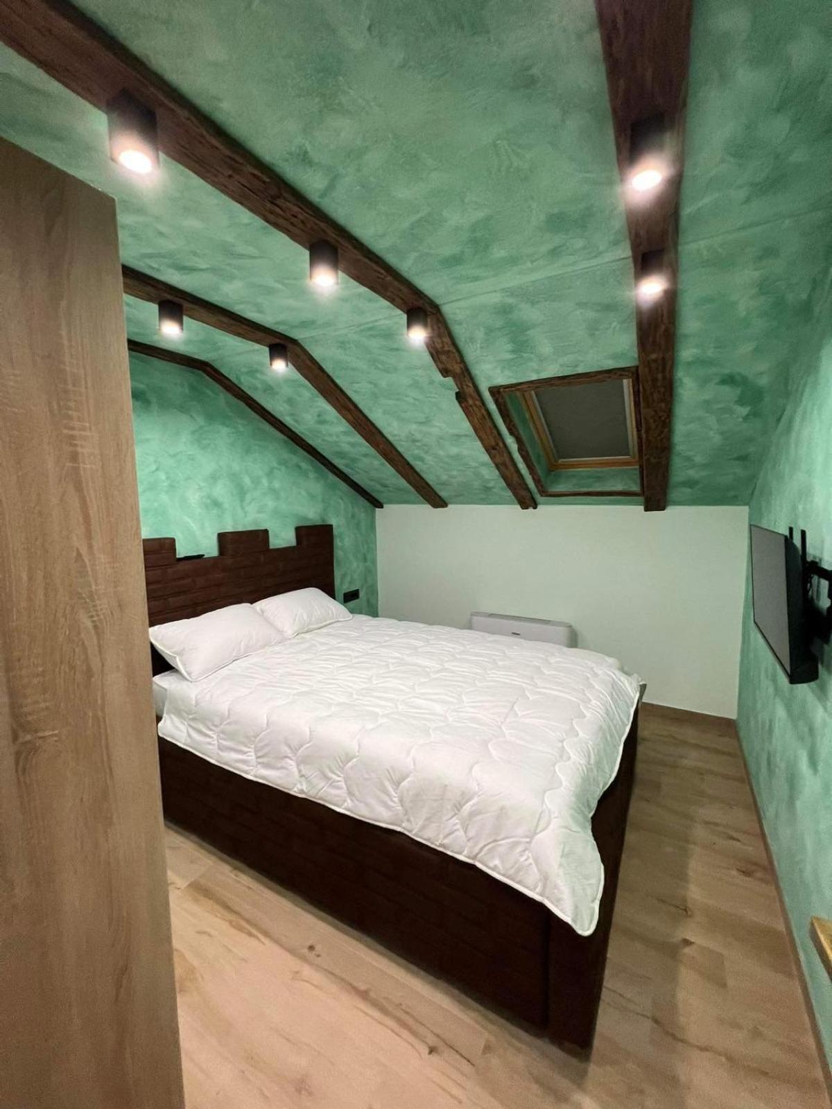 Motel Pizzeria Actros Nova Topola Exteriör bild